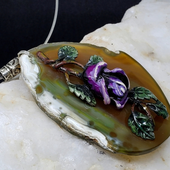 GG Unique Jewelry Jewelry - Agate Pendant Silver ROSE/Floral Necklace